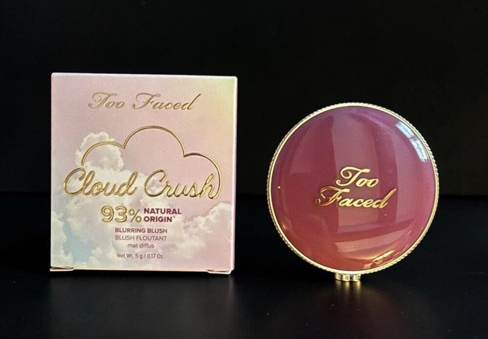 TOO FACED Cloud Crush Blurring Blush BERRY DREAMY 5 g / .17 oz NEW IN BOX